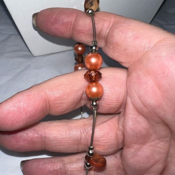 Vintage Silver Tone Wire and‎ Bead Bracelet - Picture 3 of 7